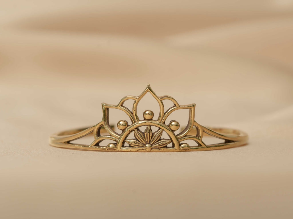 Mandala bangle handmade brass bracelet in gold — Land of Sundara