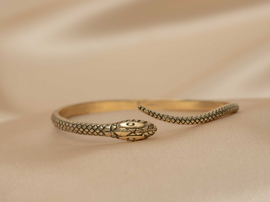 Serpentine bangle handmade brass bracelet in gold — Land of Sundara