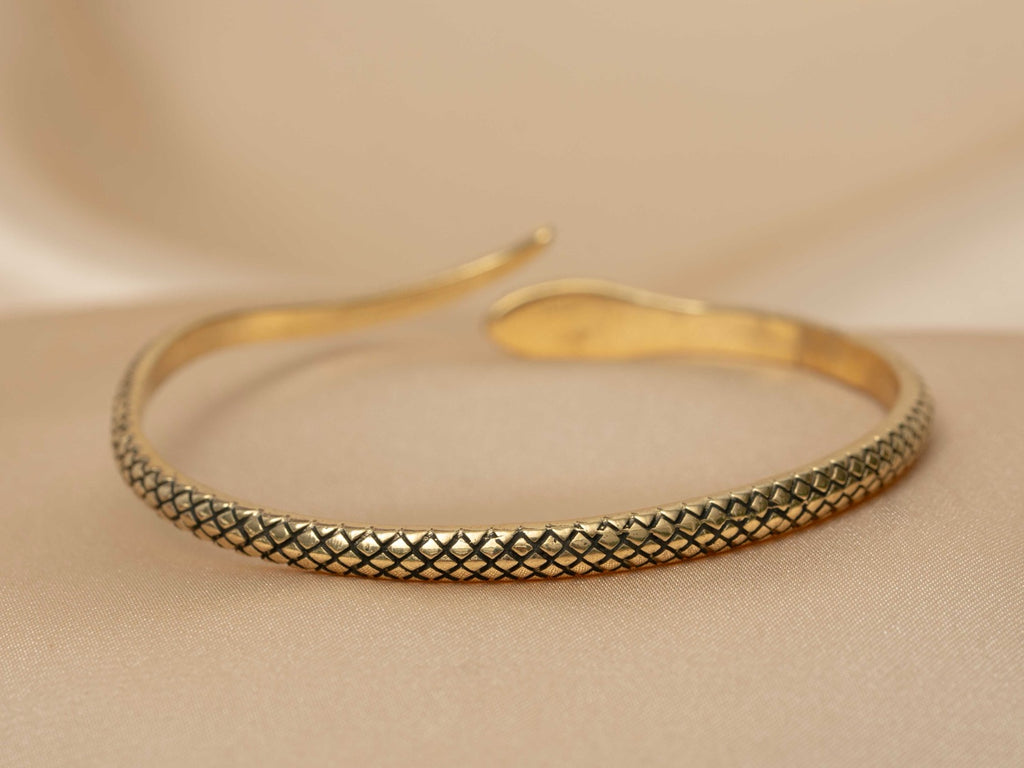 Serpentine bangle handmade brass bracelet in gold — Land of Sundara
