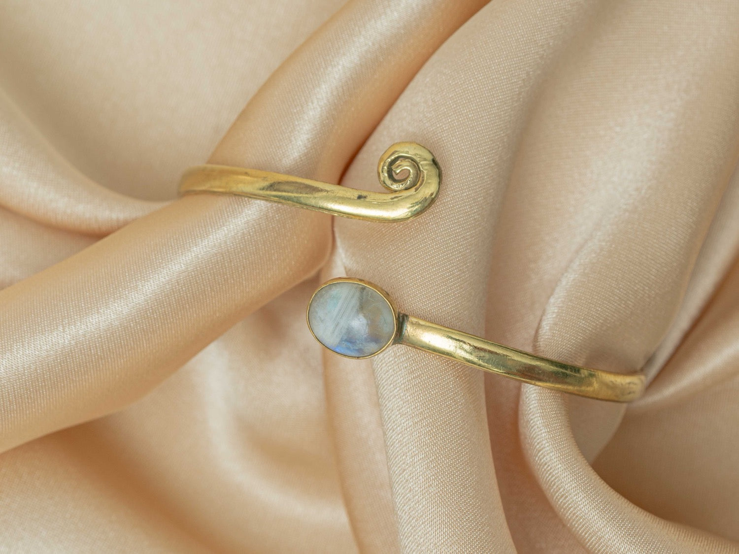 Amara opal handmade brass bracelet with rainbow moonstone stone — Land of Sundara