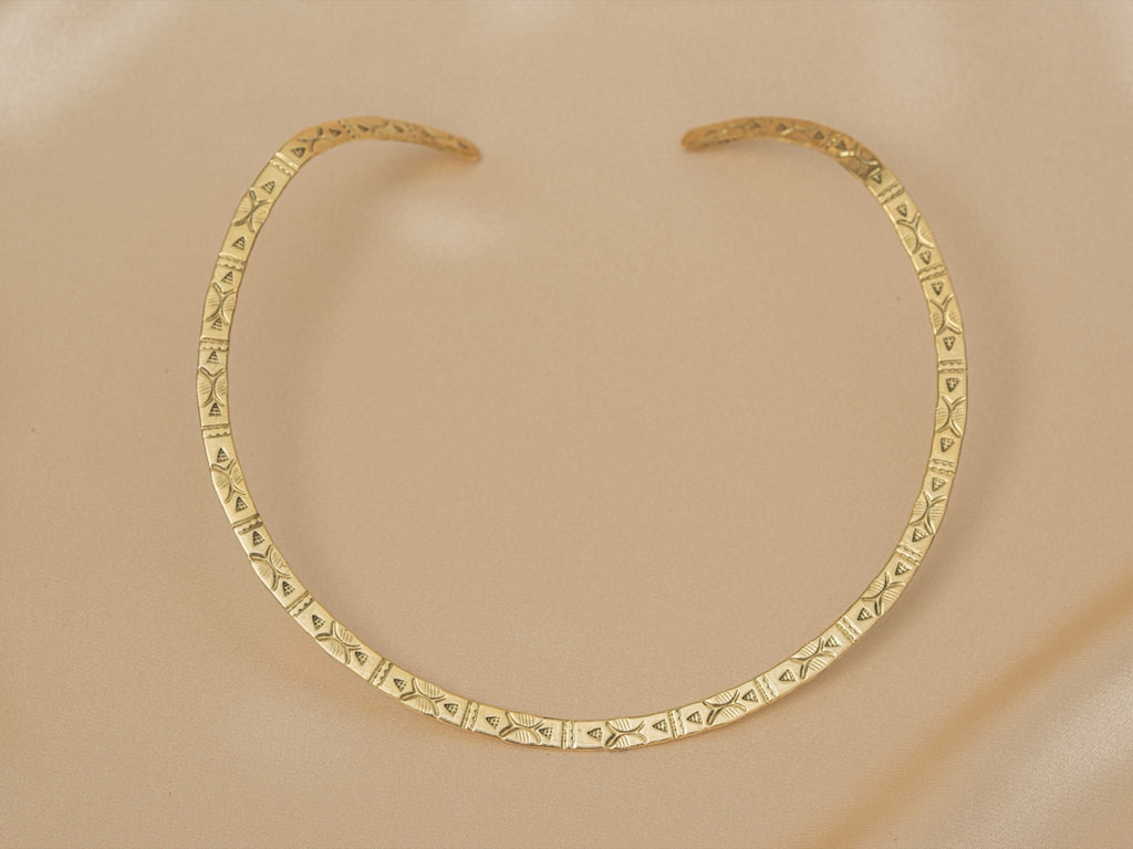 Dahar Collar handmade brass necklace in gold — Land of Sundara