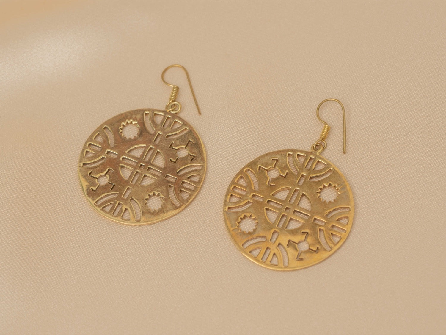 Inka Ruin handmade brass earring in gold — Land of Sundara