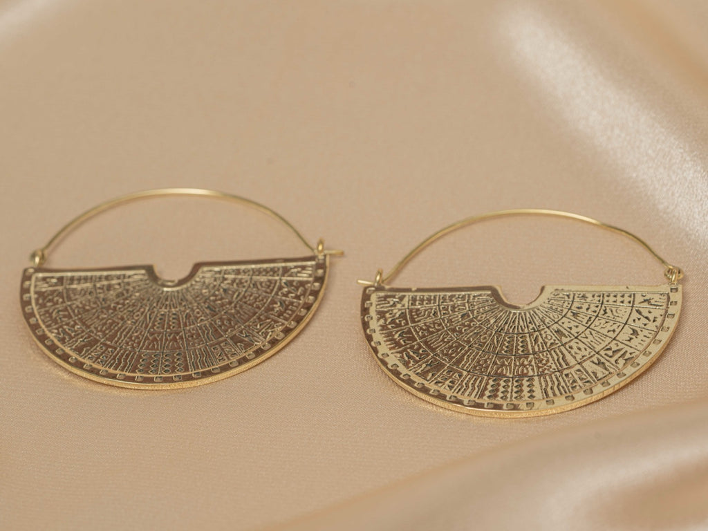 Maya Disk handmade brass earring in gold — Land of Sundara