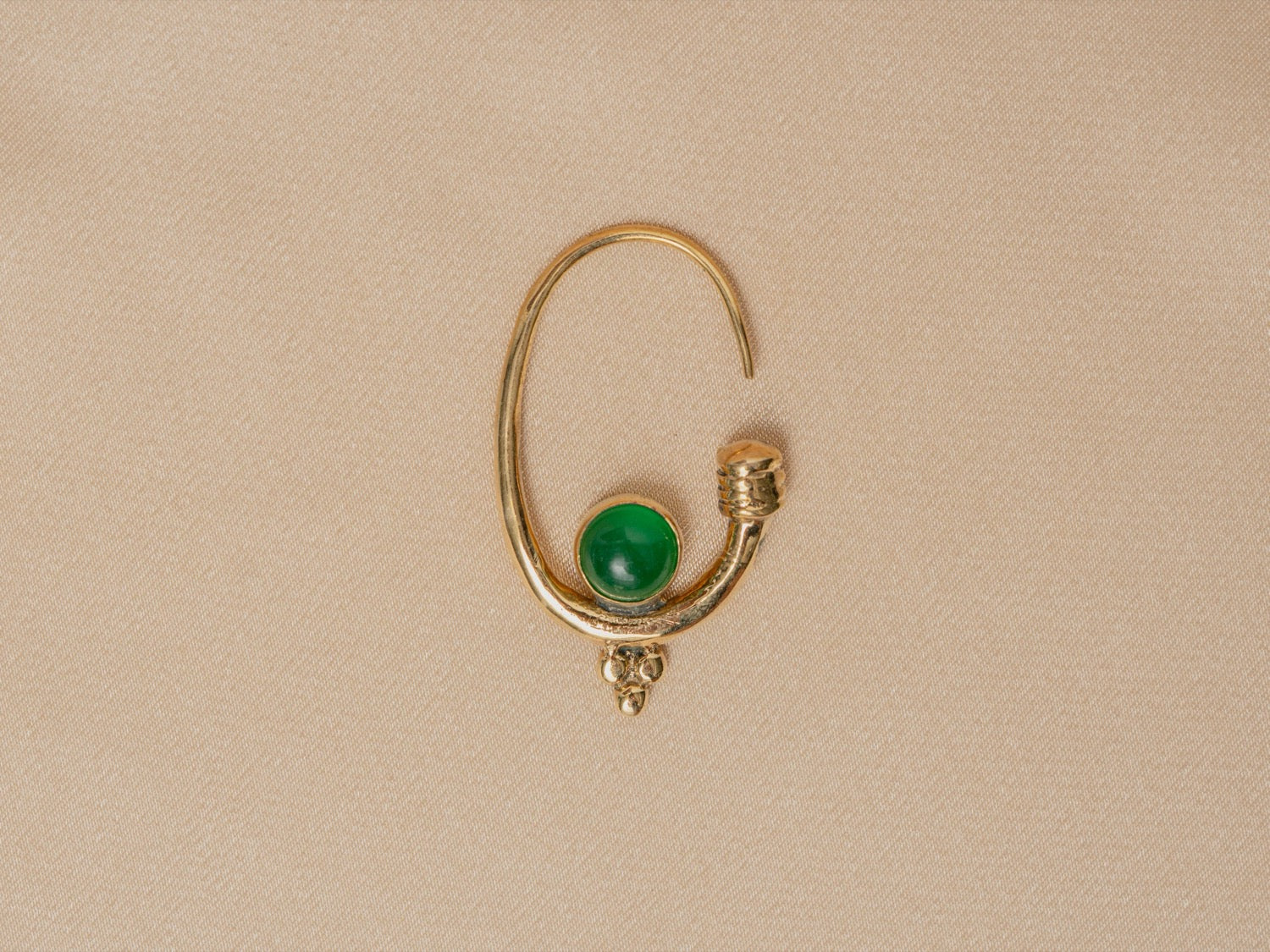 Berber Hoop handmade brass earring with lapis lazuli stone — Land of Sundara