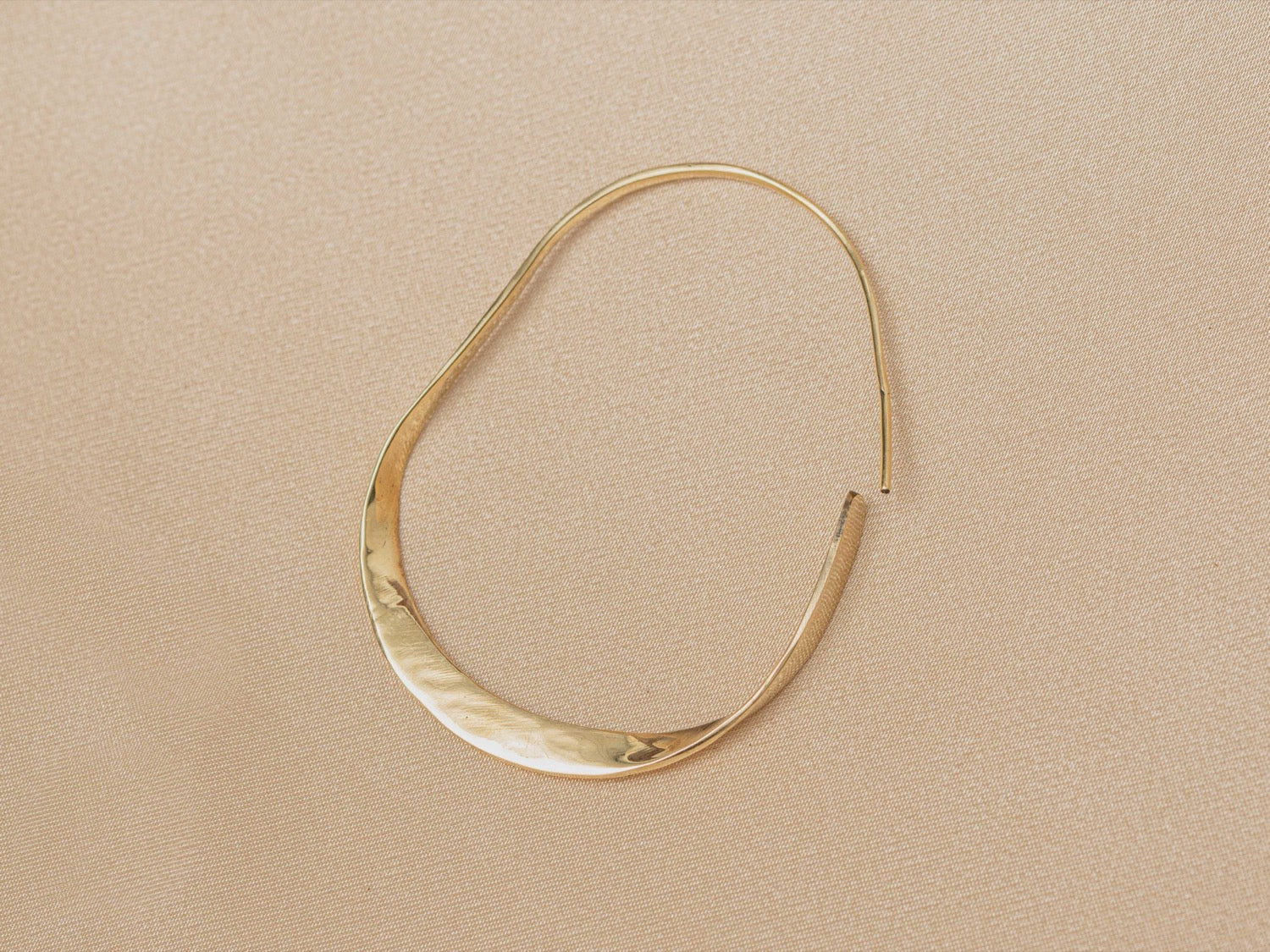 Avalon Twist Hoop handmade silver plated earring in silver — Land of Sundara