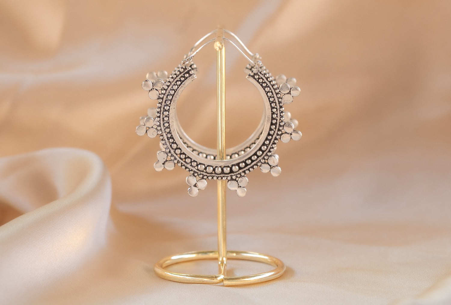 Wanderer Hoop handmade silver plated earring in silver — Land of Sundara