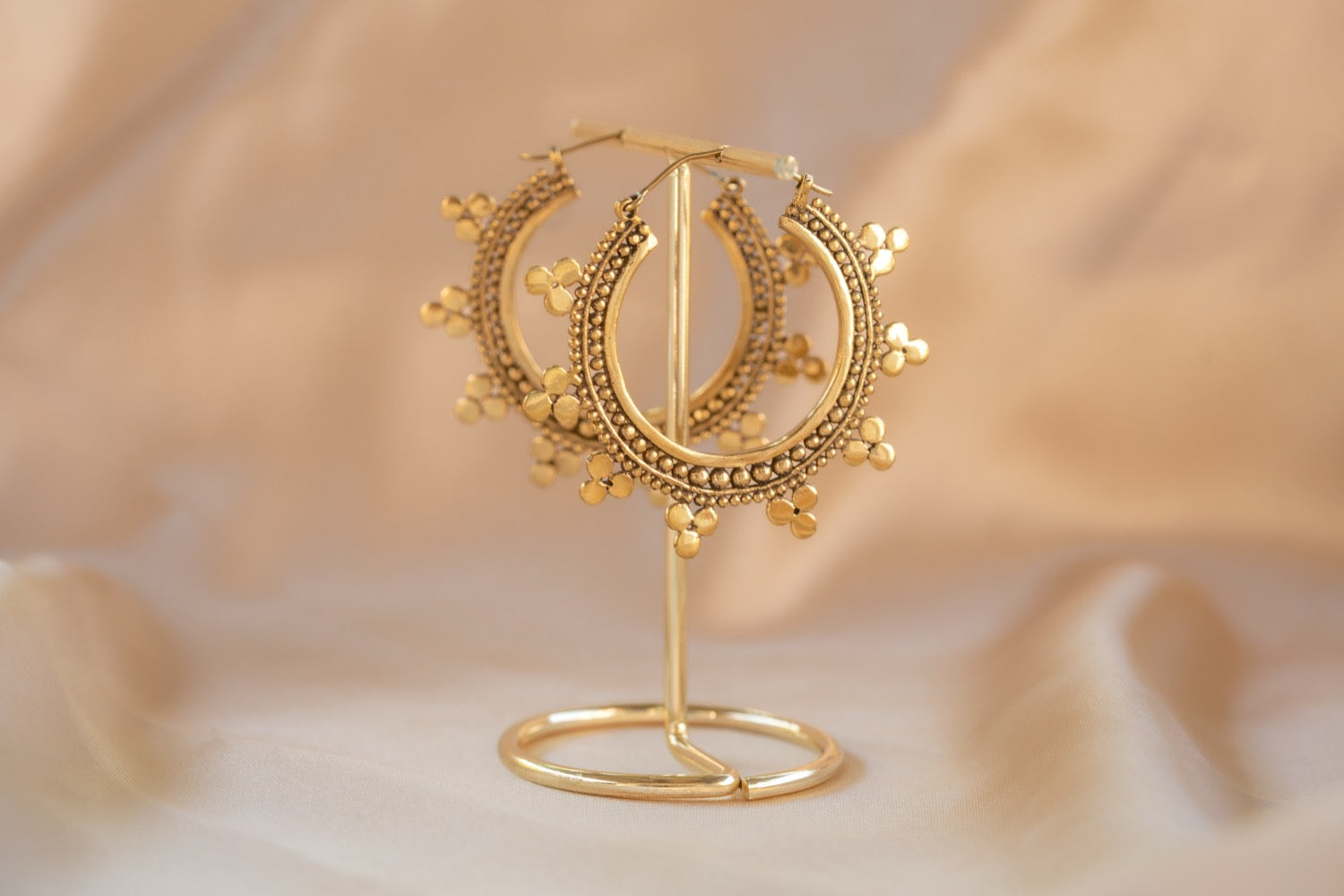 Wanderer Hoop handmade silver plated earring in silver — Land of Sundara