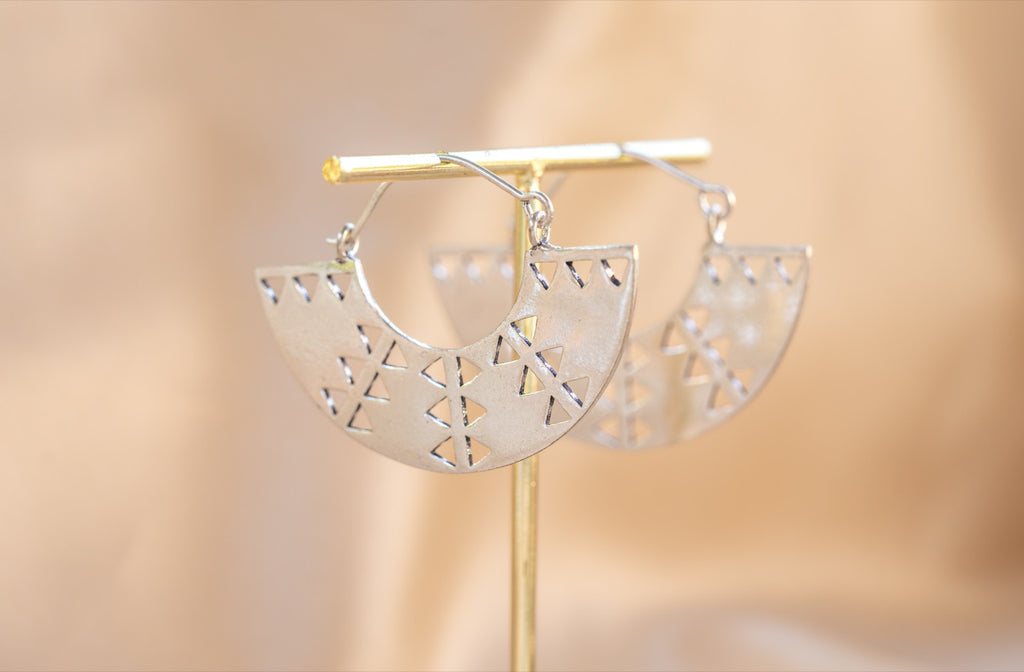 Nubia Hoop handmade silver plated earring in silver — Land of Sundara