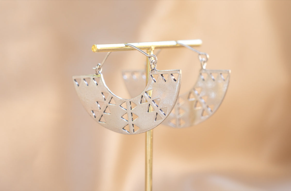 Nubia Hoop – Silver handmade silver plated earring in silver — Land of Sundara
