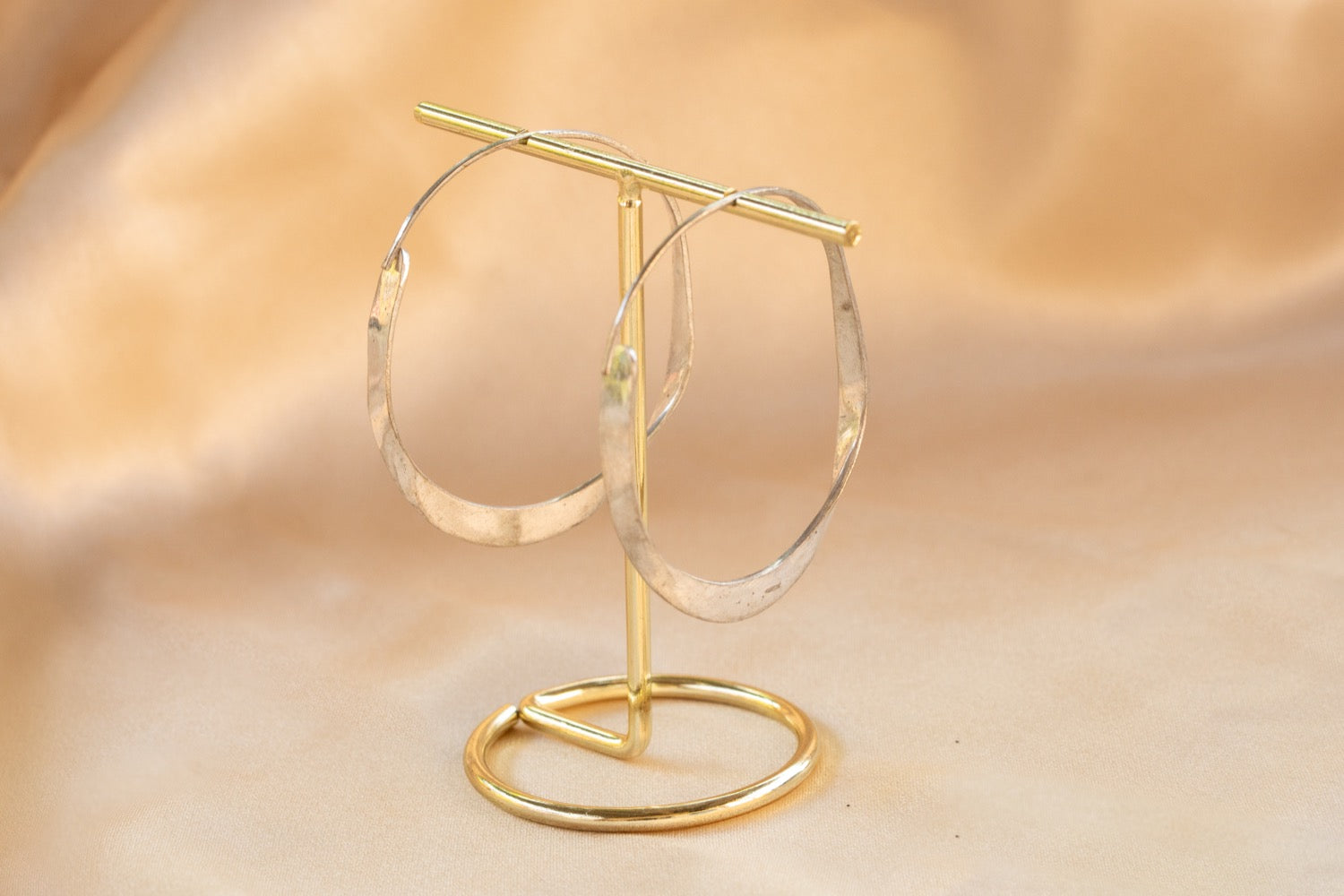 Avalon Twist Hoop handmade silver plated earring in silver — Land of Sundara