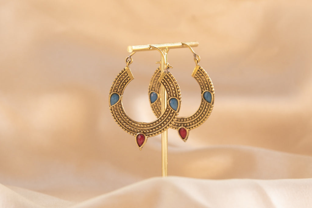 Trinity Gem handmade brass earring with blue chalcedony & ruby stone — Land of Sundara