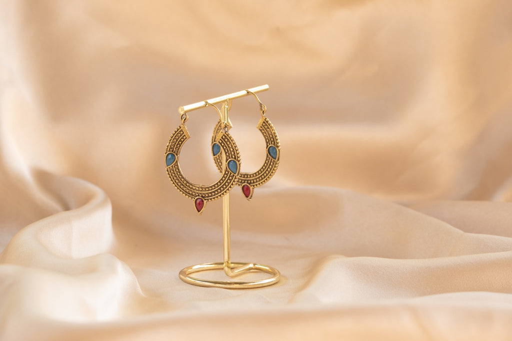 Trinity Gem handmade brass earring with blue chalcedony & ruby stone — Land of Sundara