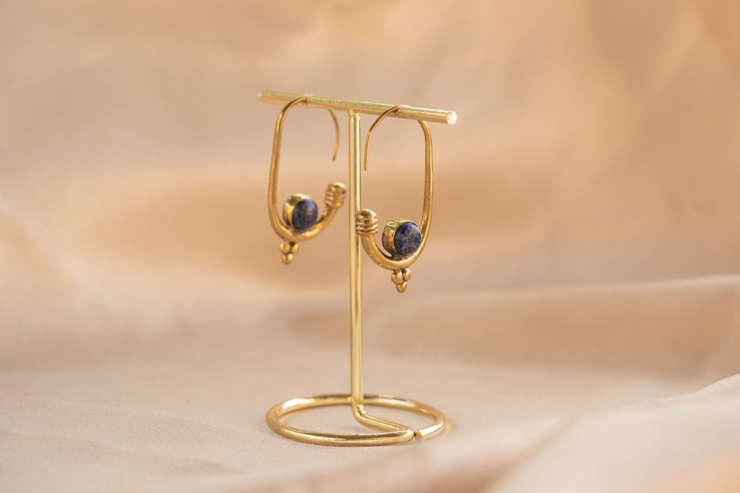 Berber Hoop handmade brass earring with lapis lazuli stone — Land of Sundara
