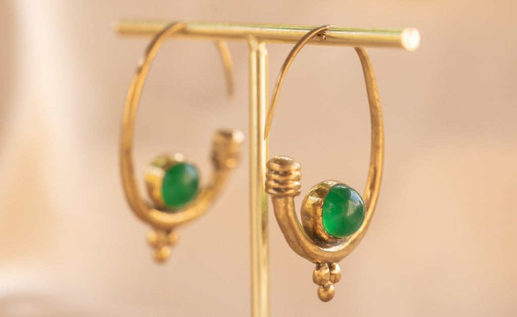 Berber Hoop handmade brass earring with lapis lazuli stone — Land of Sundara