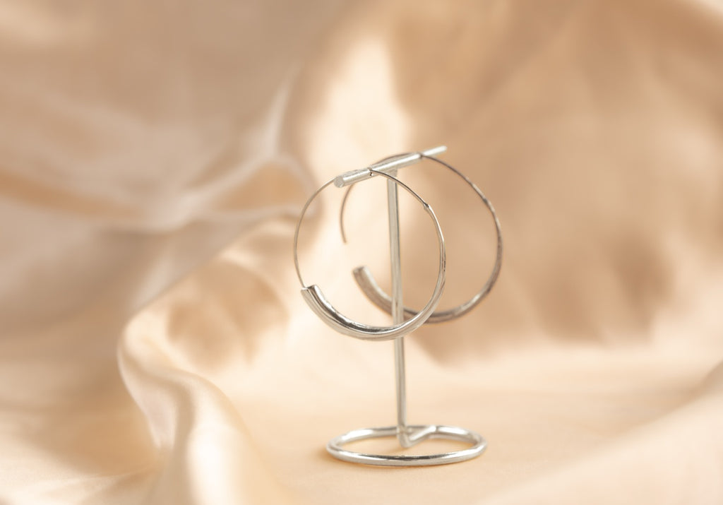 Dune Hoop handmade silver plated earring in silver — Land of Sundara