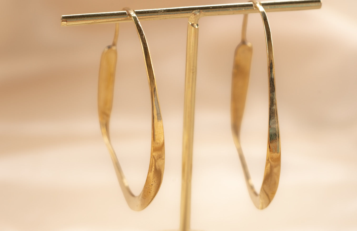 Avalon Twist Hoop handmade silver plated earring in silver — Land of Sundara