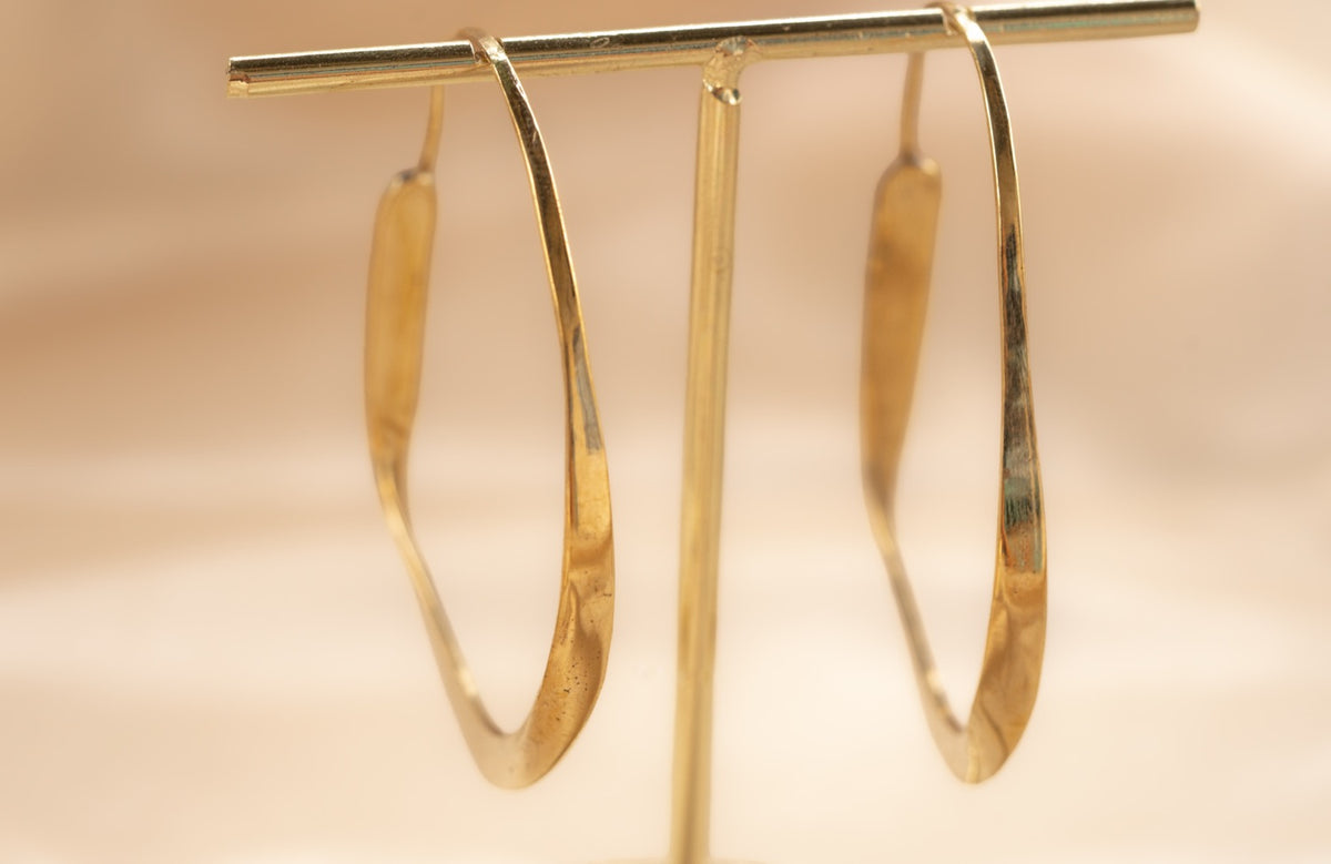 Avalon Twist Hoop – Brass handmade brass earring in silver — Land of Sundara