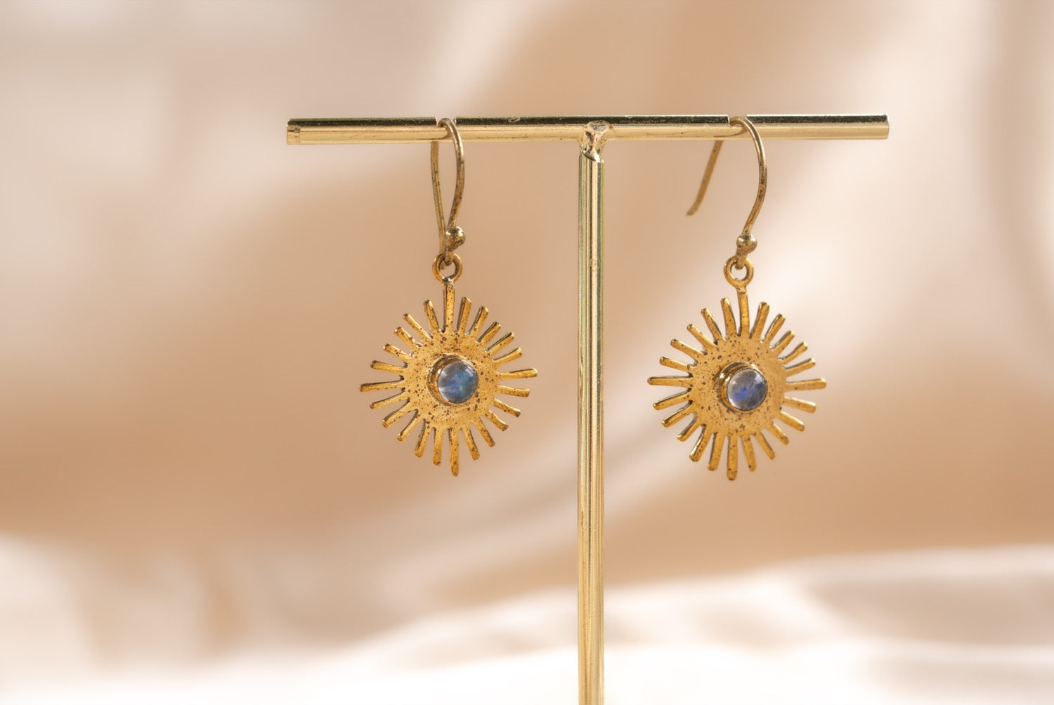 Mini Solstice handmade brass earring with blue labradorite stone — Land of Sundara