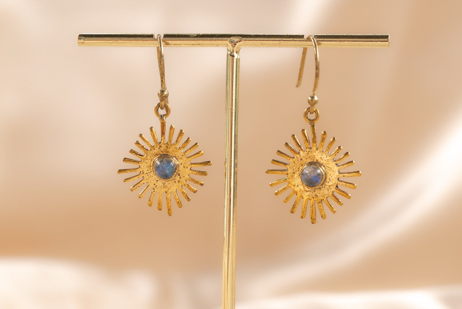 Mini Solstice handmade brass earring with blue labradorite stone — Land of Sundara