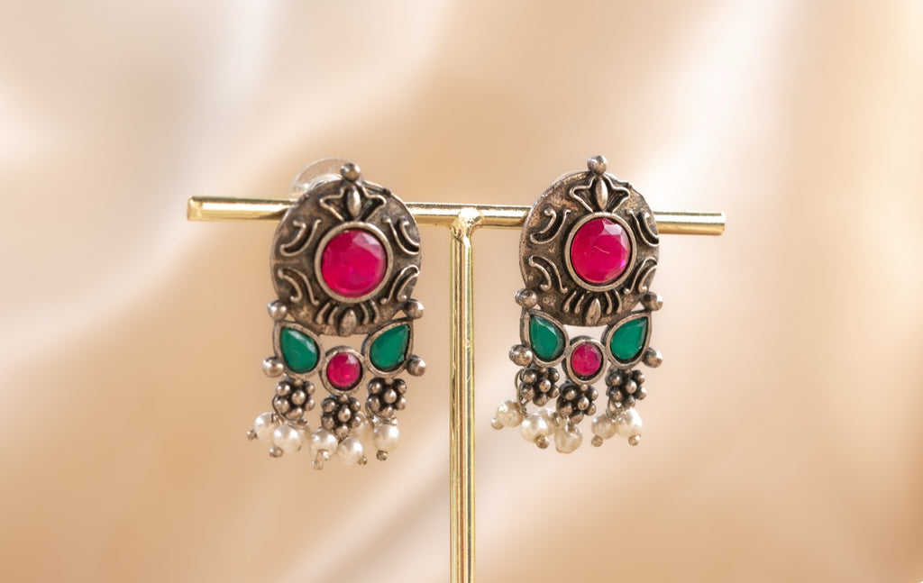 Jaipur Trinity Stud handmade silver plated earring with ruby / green onyx / pearl stone — Land of Sundara