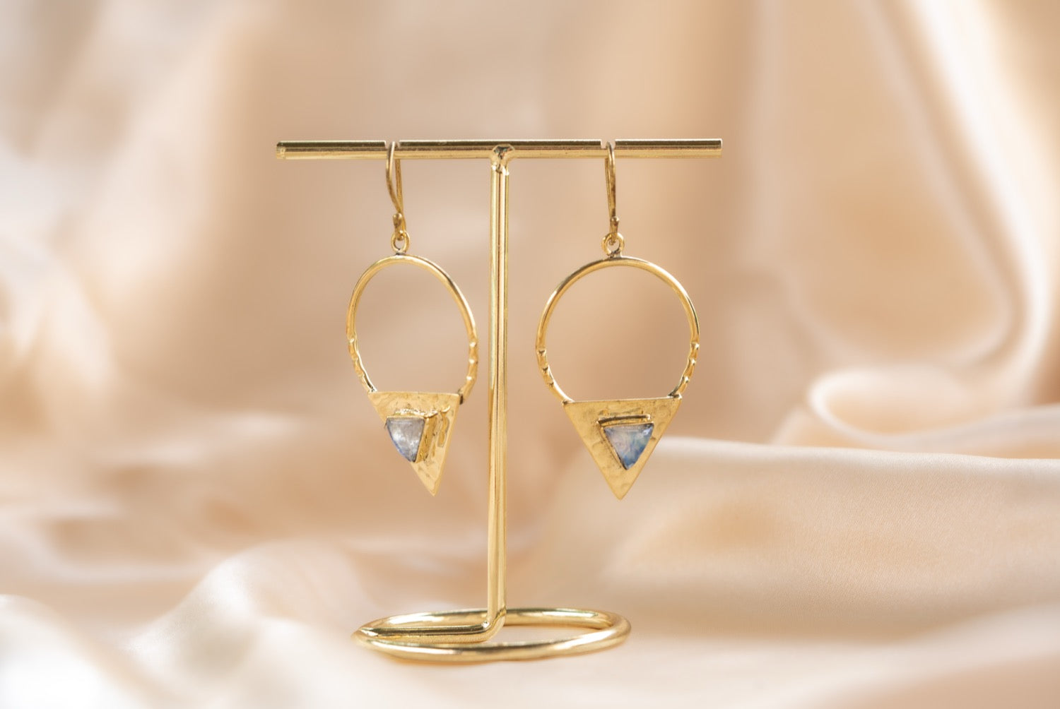 Twilight Point handmade brass earring with labradorite stone — Land of Sundara