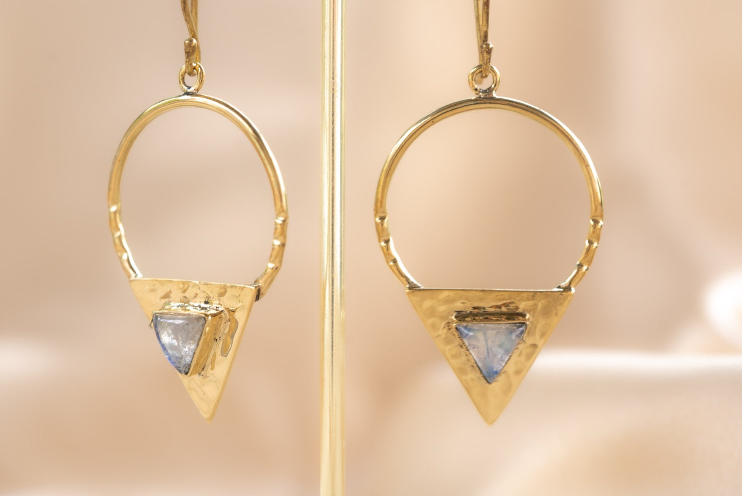Twilight Point handmade brass earring with labradorite stone — Land of Sundara