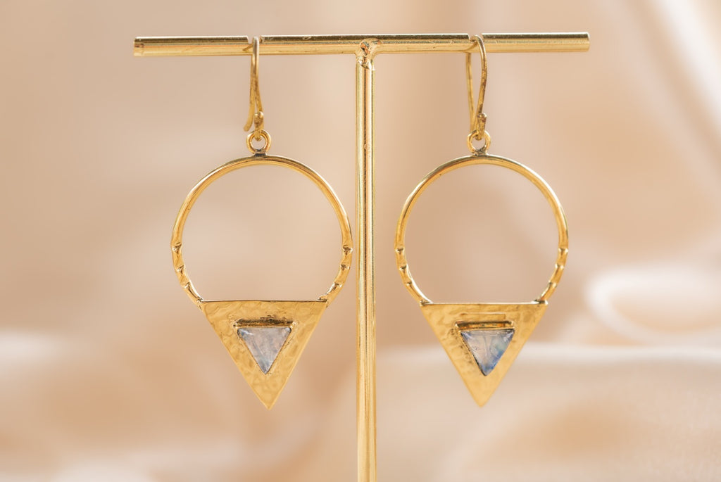 Twilight Point handmade brass earring with labradorite stone — Land of Sundara