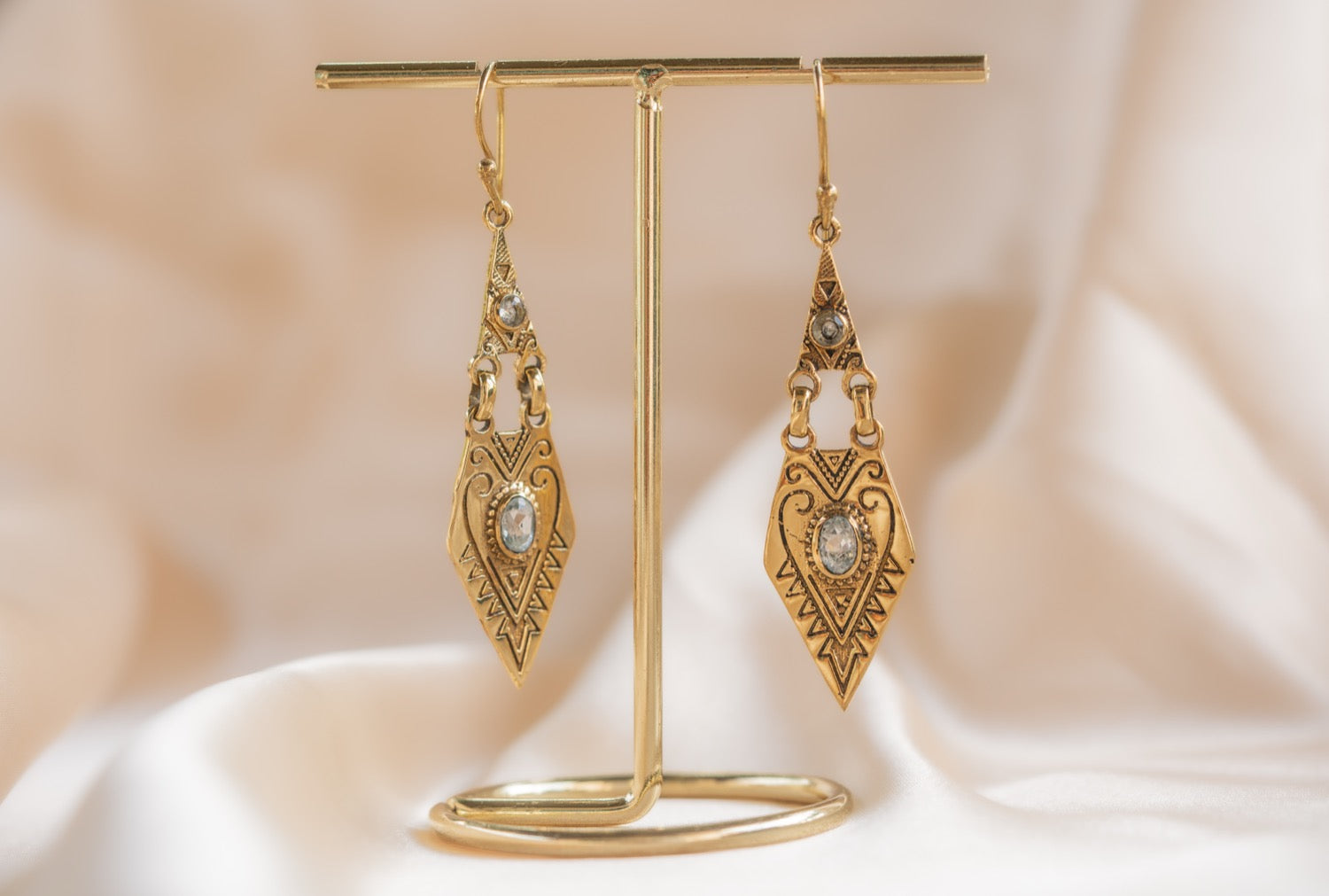 Little Oasis handmade brass earring with smoky quartz stone — Land of Sundara