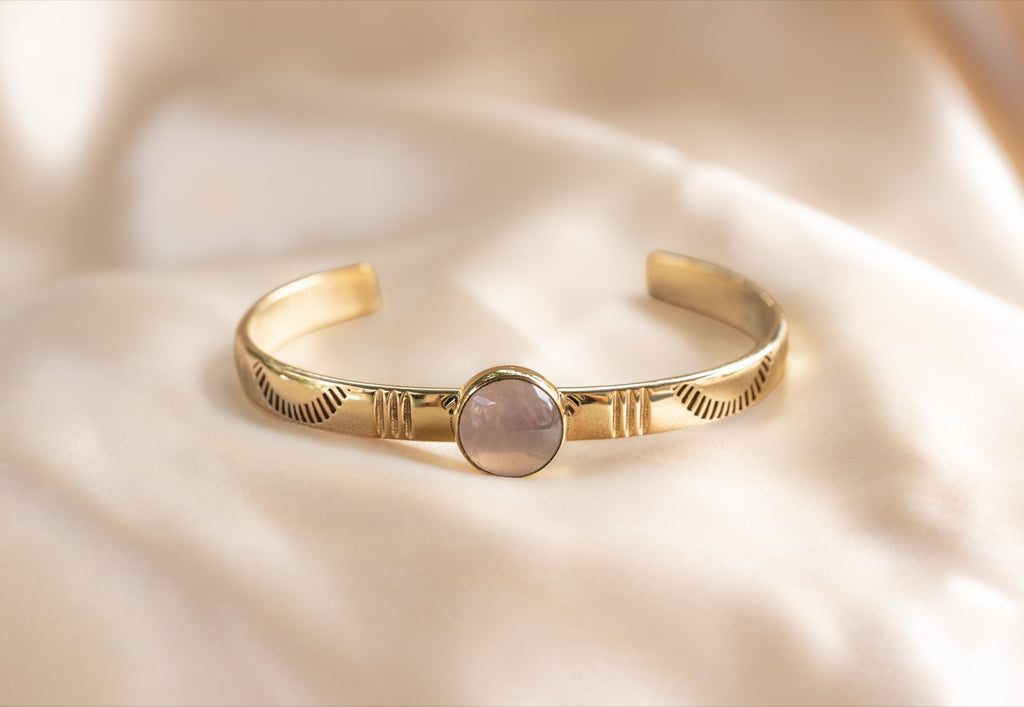 Sun band w gem handmade brass bracelet with ruby stone — Land of Sundara