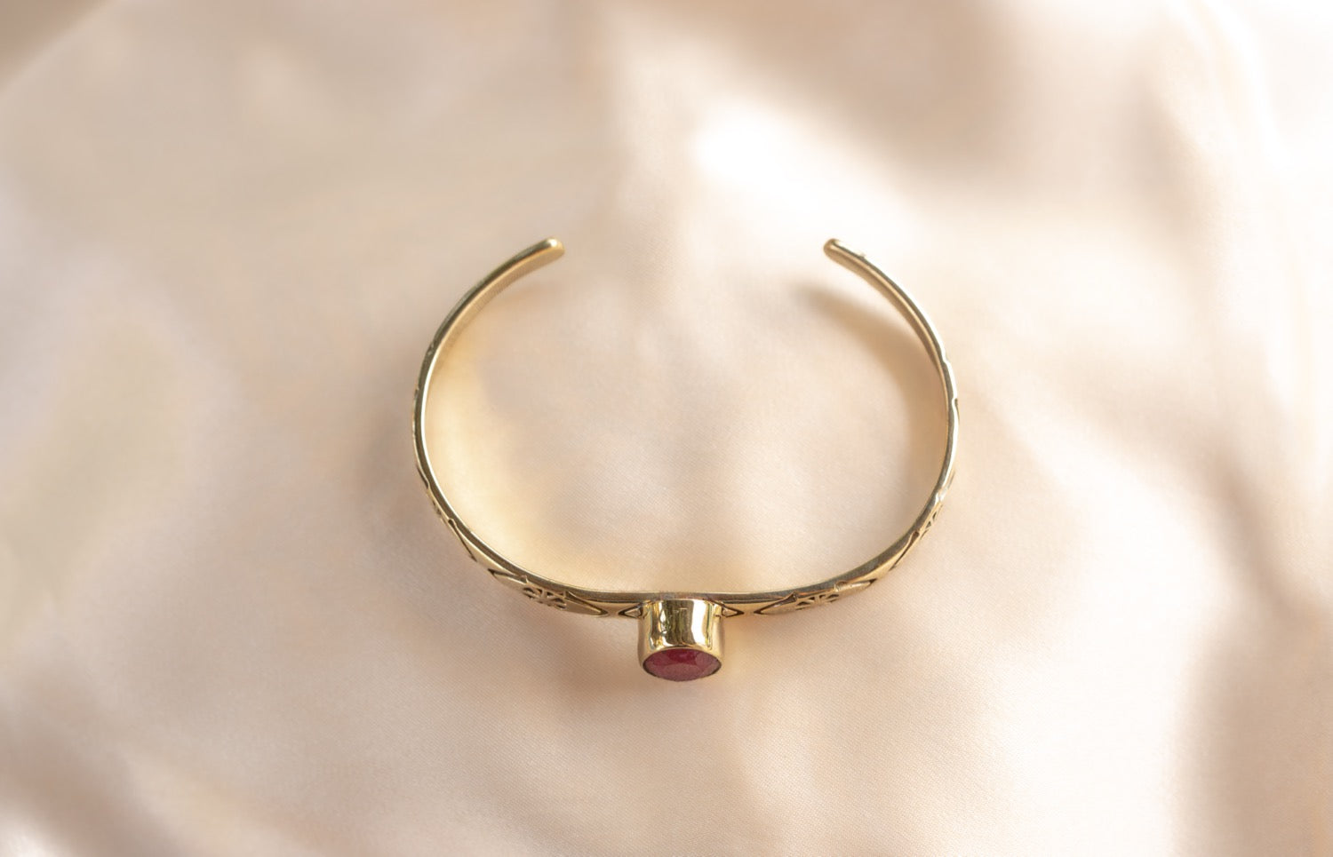 Sun band w gem handmade brass bracelet with ruby stone — Land of Sundara
