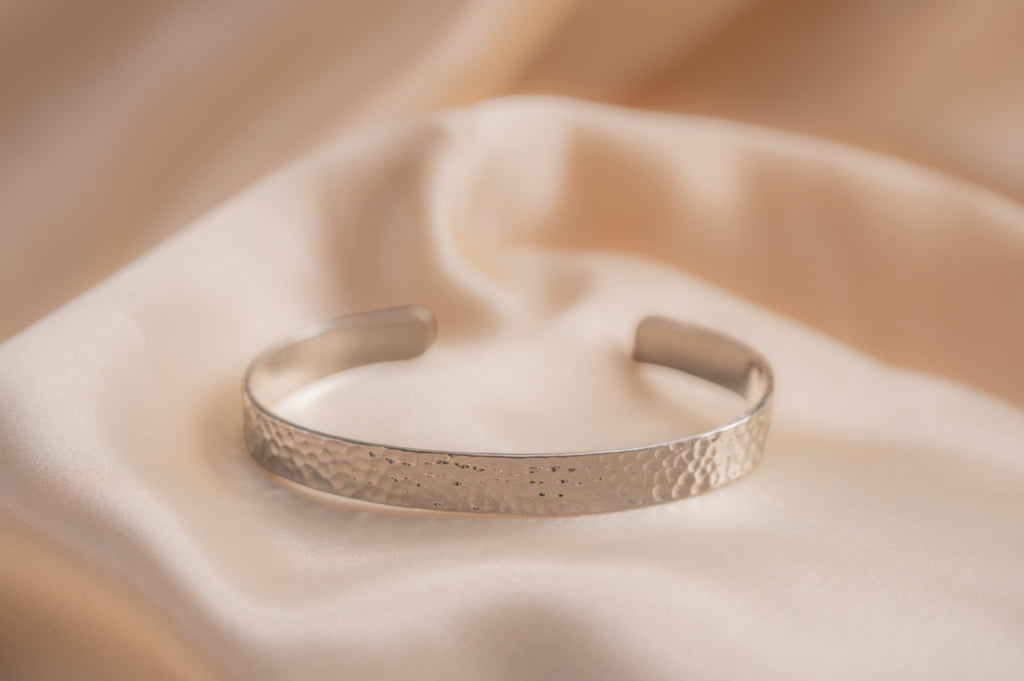 Hammered silver handmade silver plated bracelet in silver — Land of Sundara