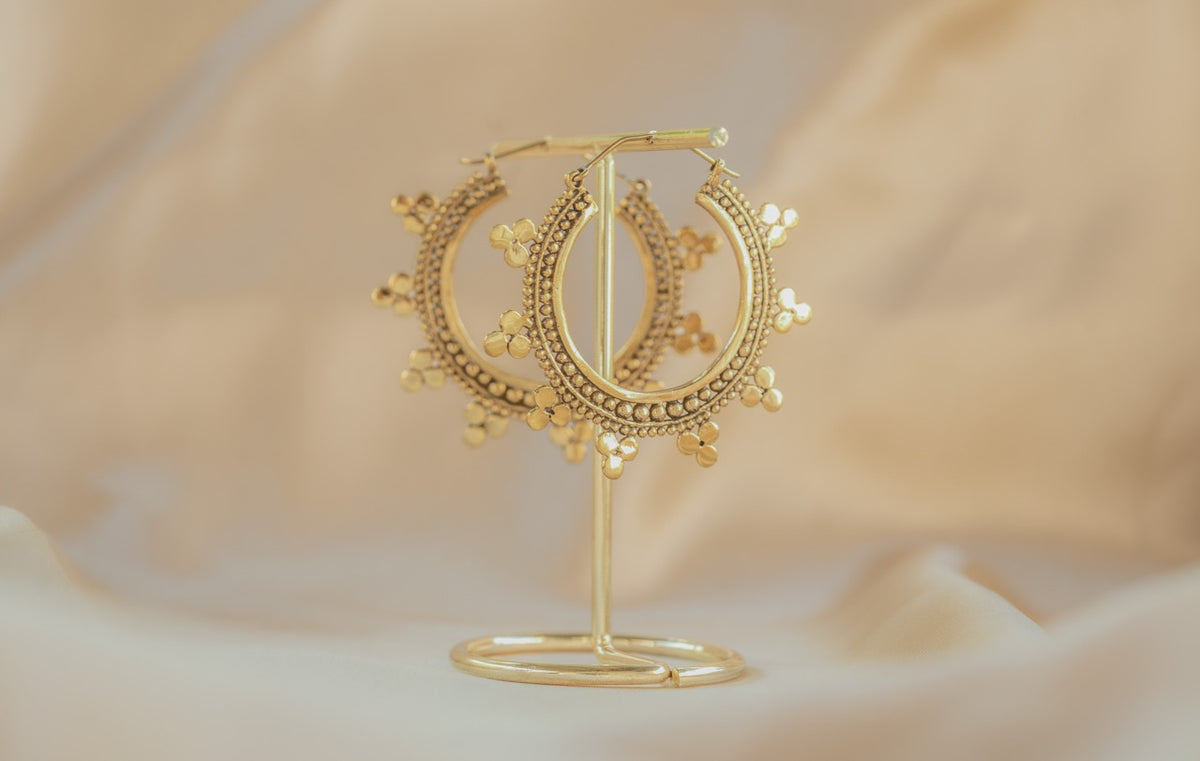 Wanderer Hoop – Brass handmade brass earring in gold — Land of Sundara