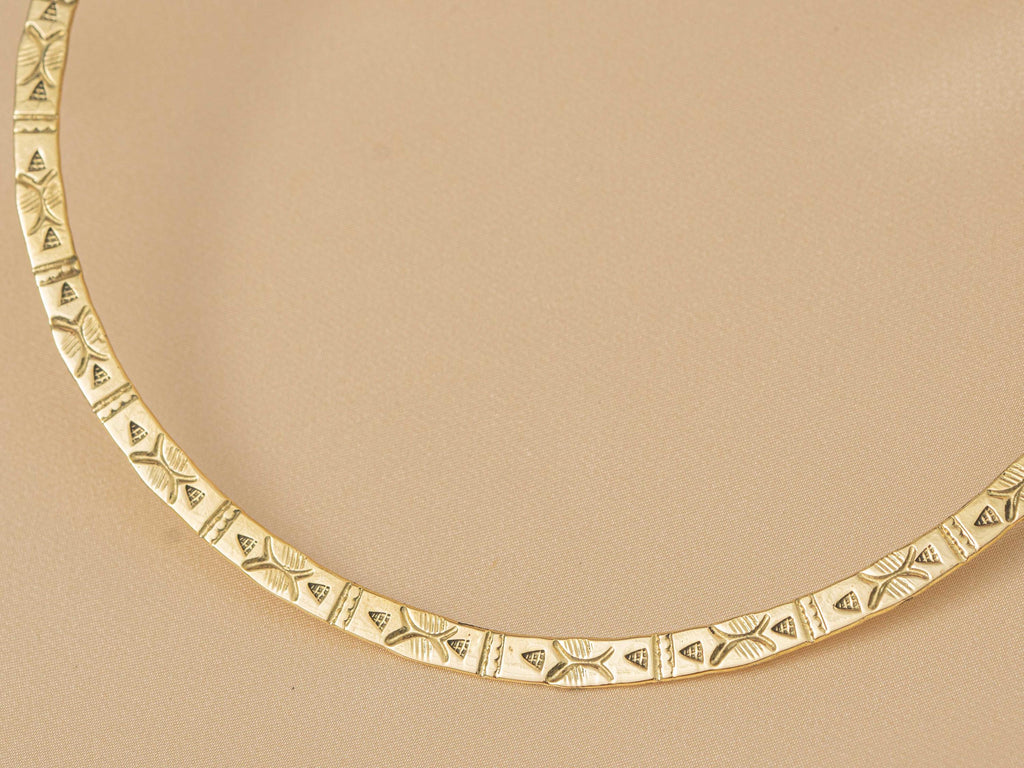 Dahar Collar