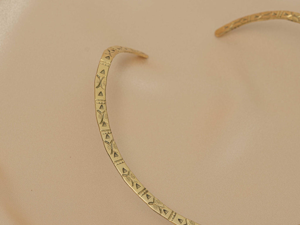 Dahar Collar