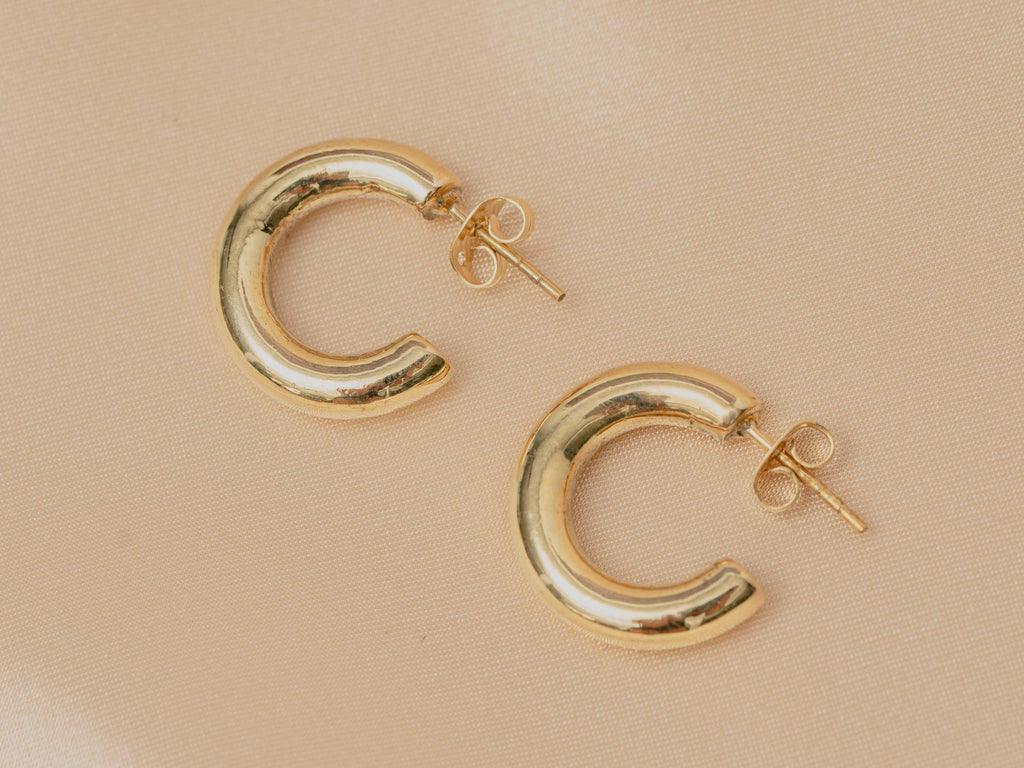 Safi Cuff Hoop Earring - Small