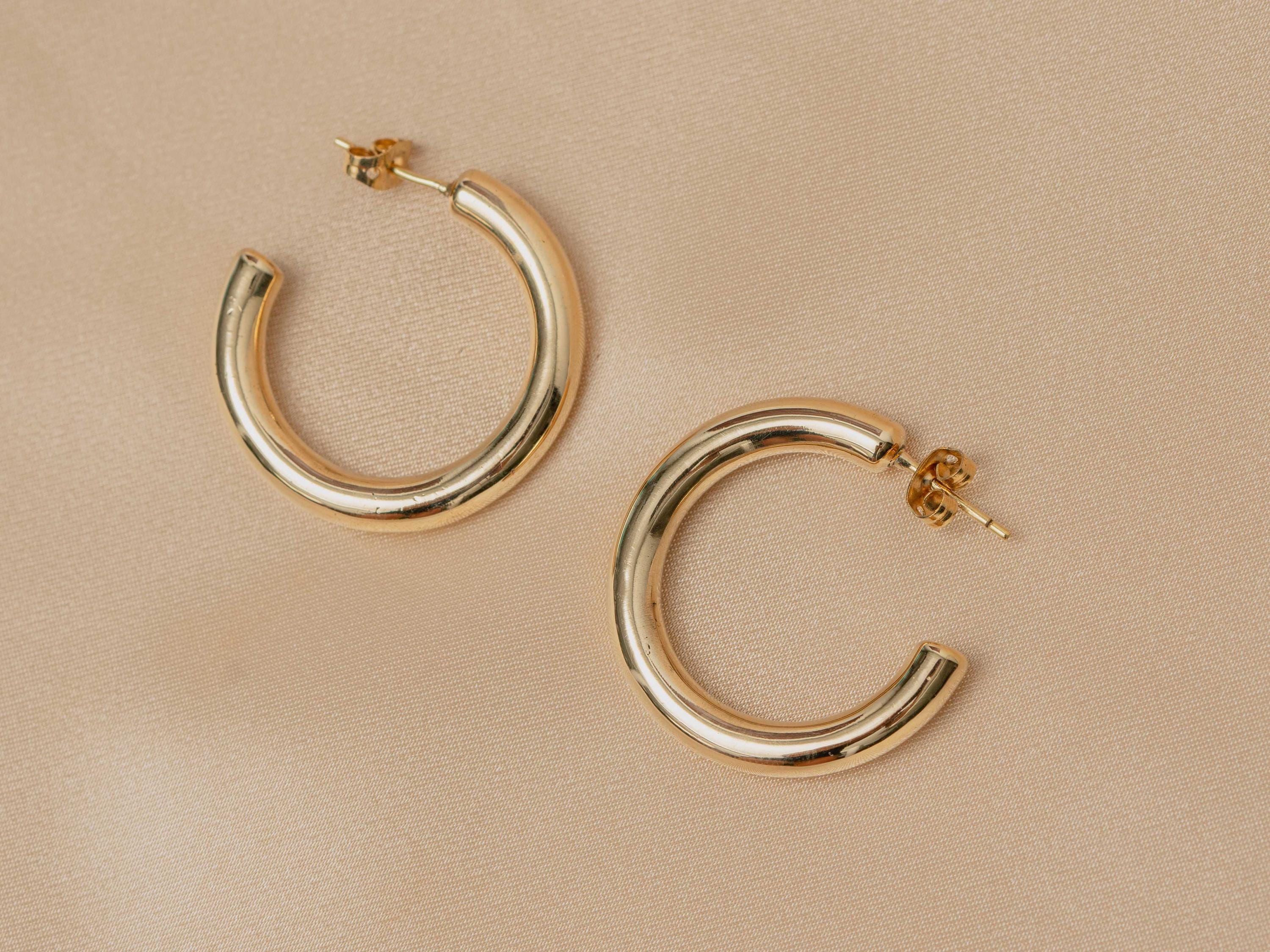 Safi Cuff Hoop Earring - Large