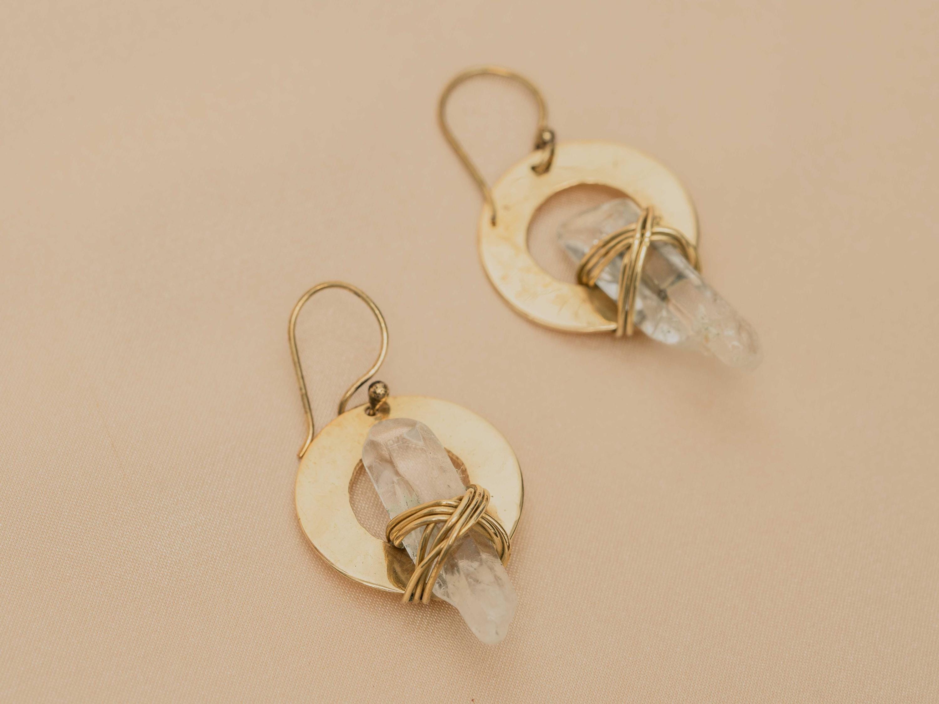 Wrapped Up White Quartz Earring