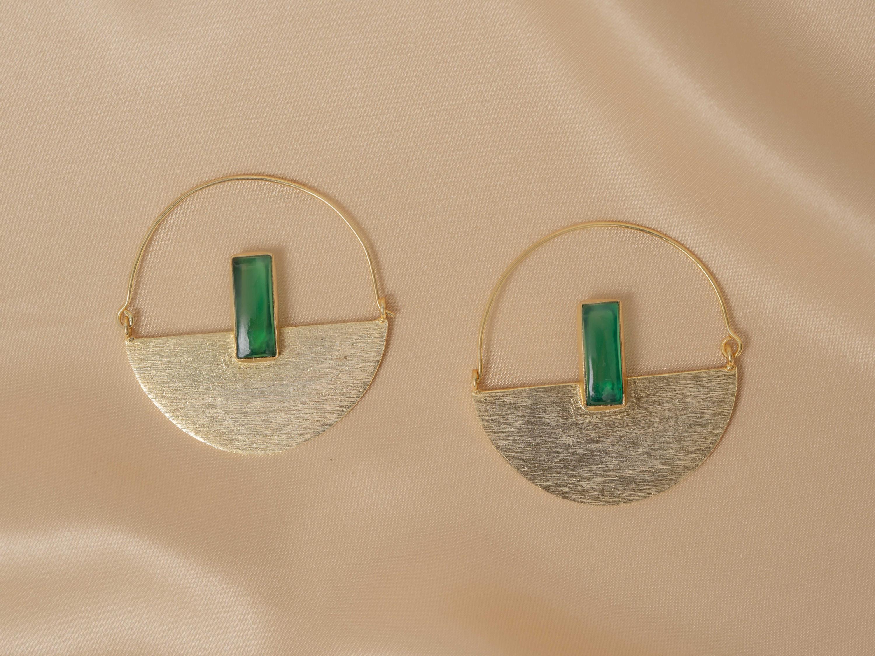 Prisma Emerald Hoop Earring