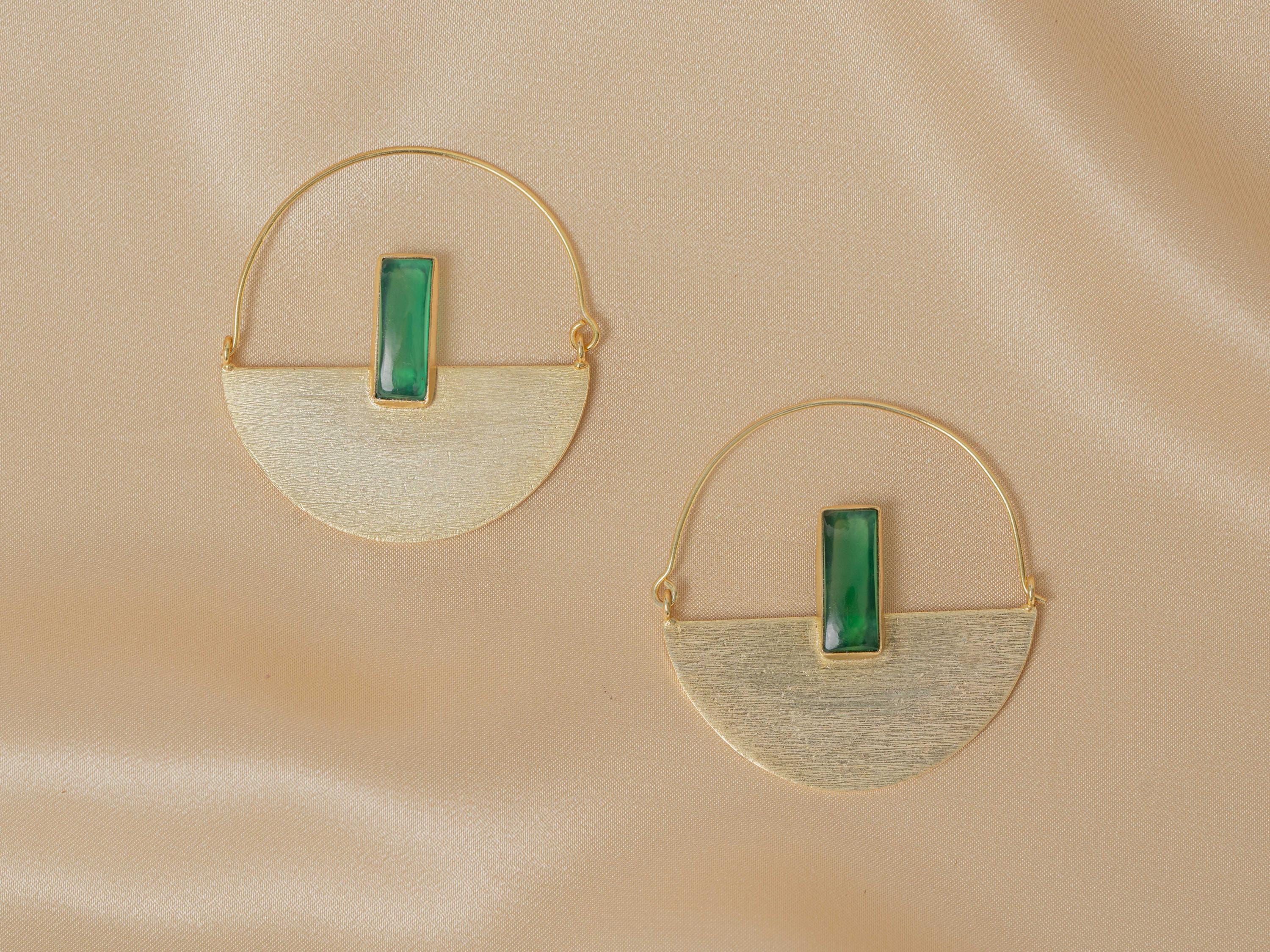Prisma Emerald Hoop Earring