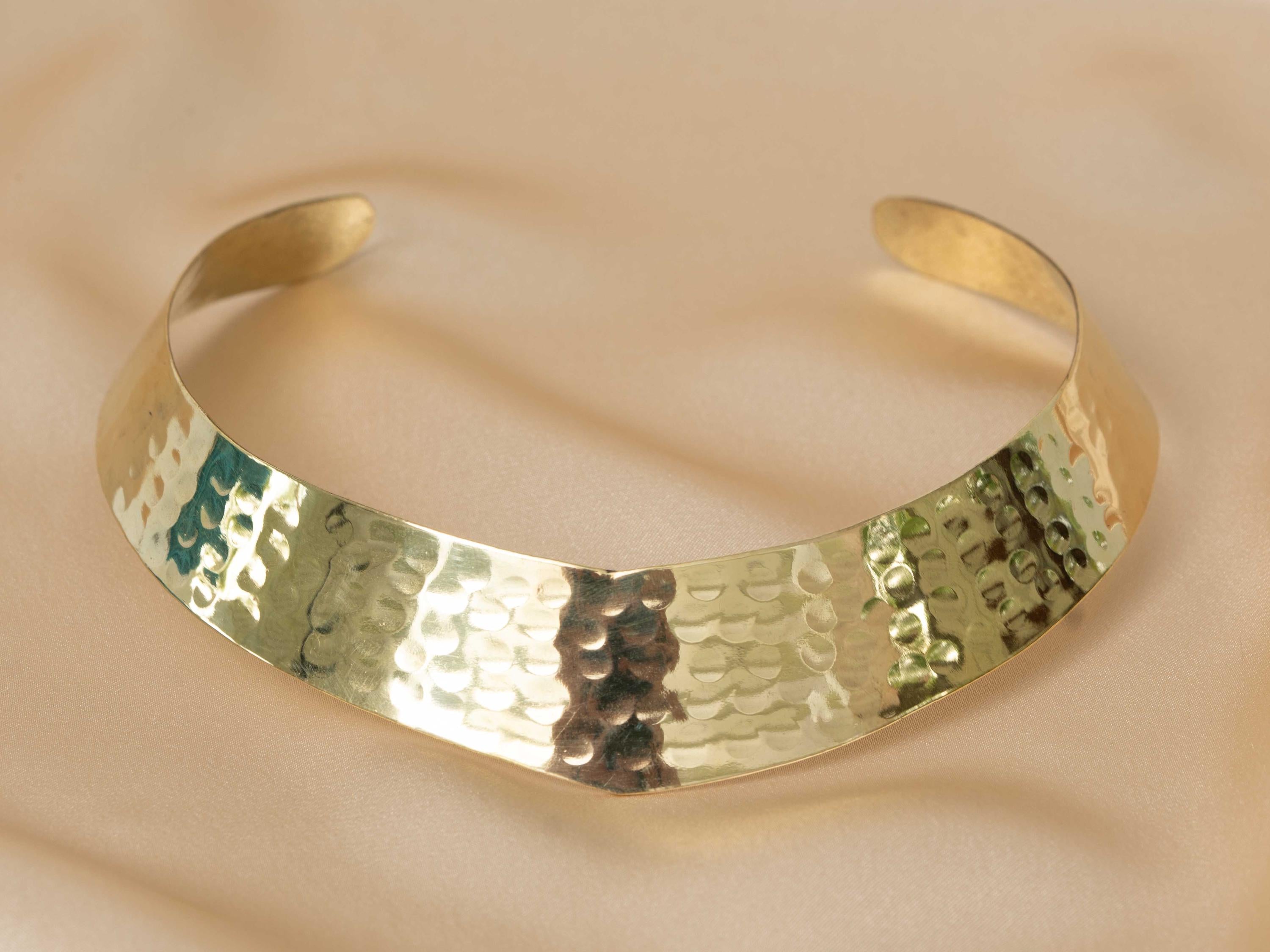 Surya Choker