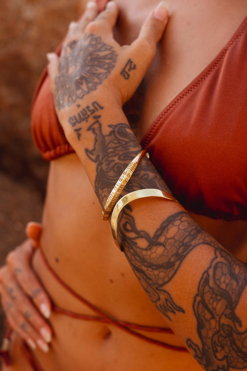 Infinity Gold Bangle  - need description