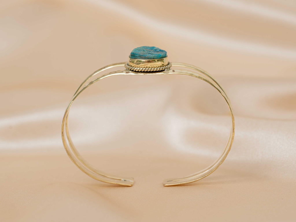 Azura Hammered Bracelet in White Quartz