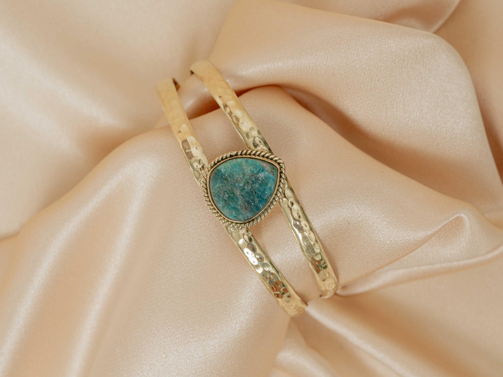 Azura Hammered Bracelet in White Quartz