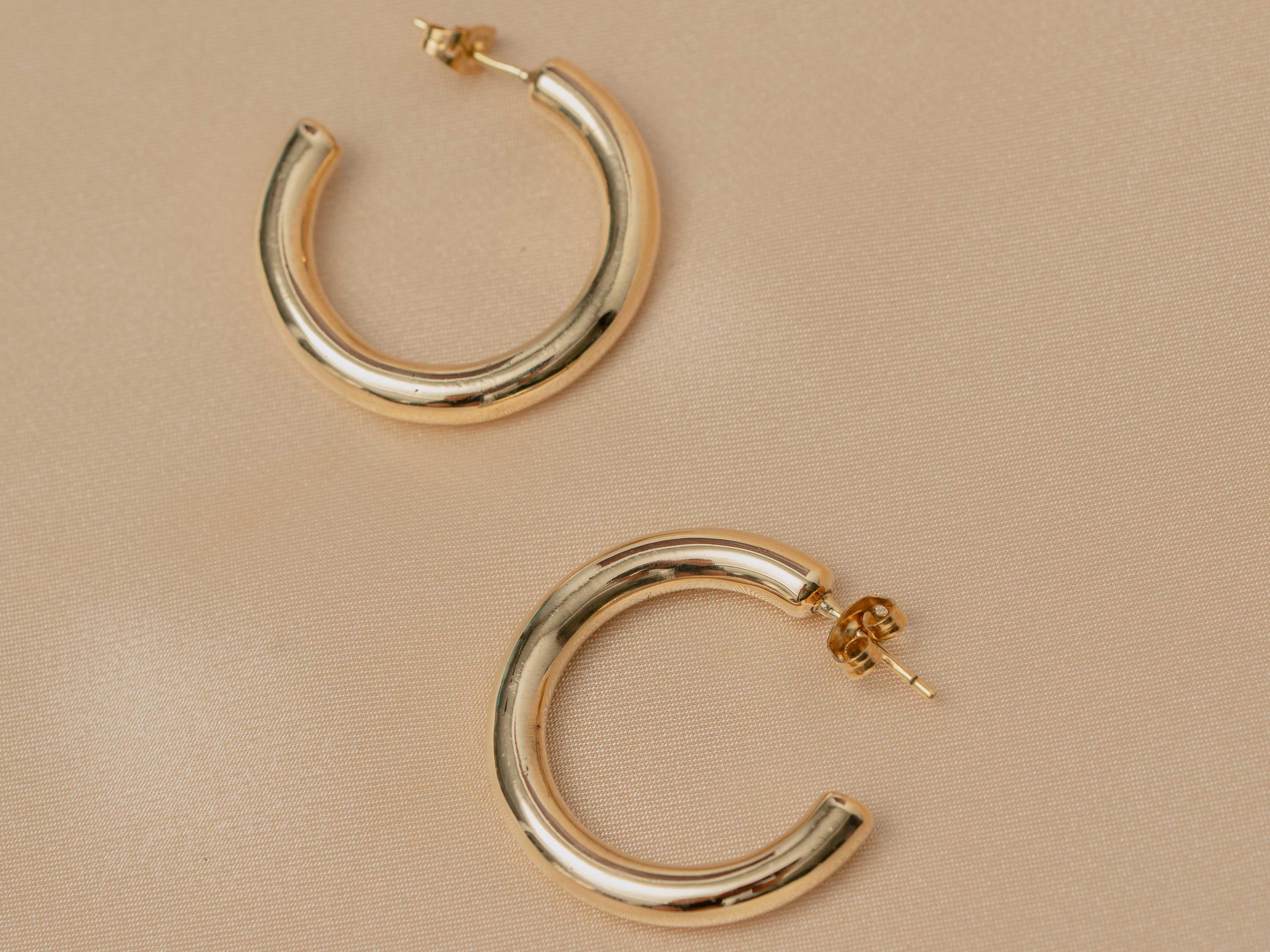 Safi Cuff Hoop Earring - Large