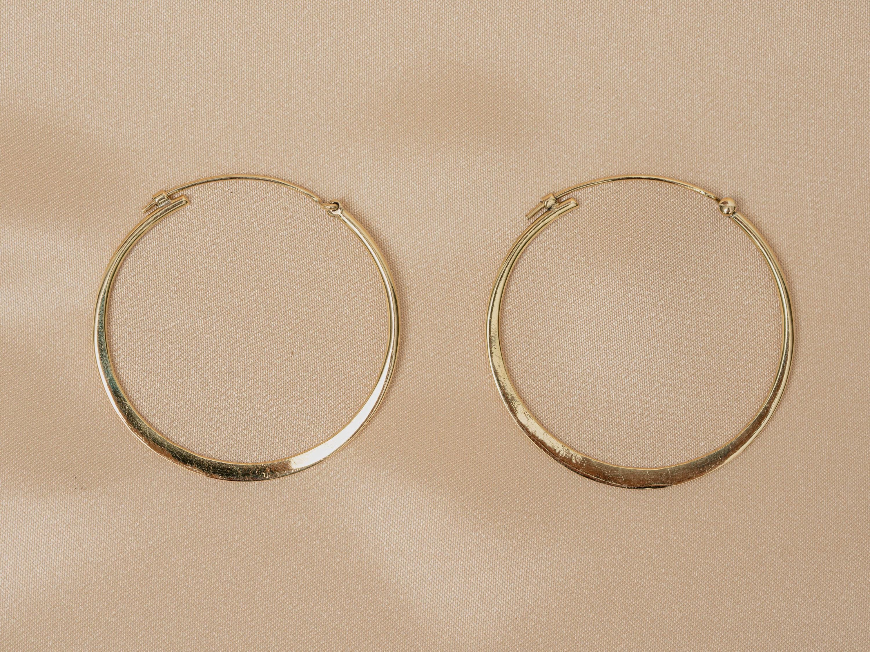 Oasis Flat Hoop Earring