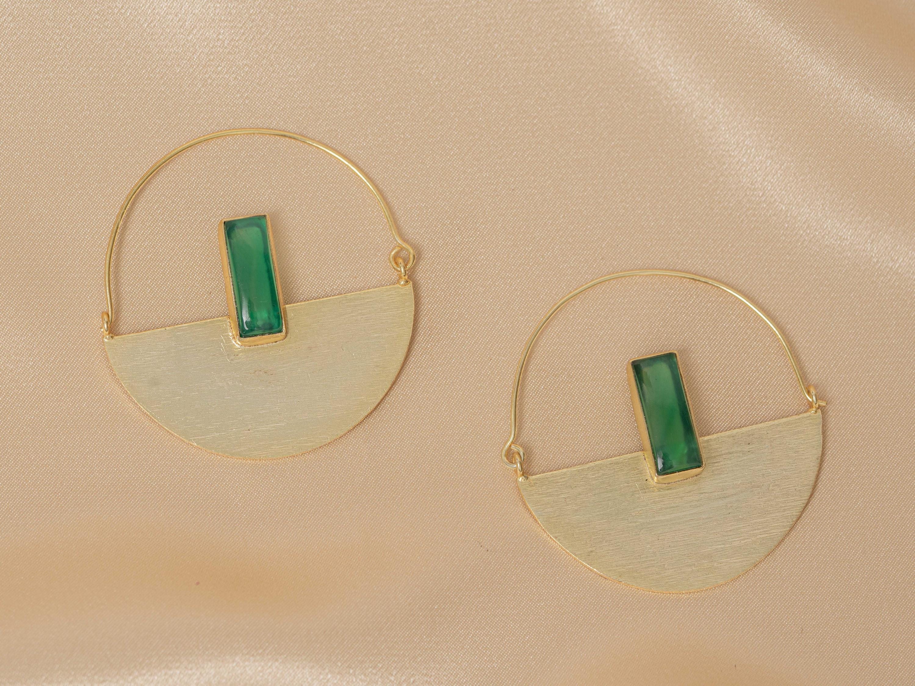Prisma Emerald Hoop Earring